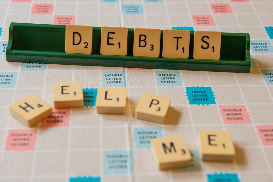 Illustration of a dollar‑for‑dollar credit vs. a deduction that saves only a fraction