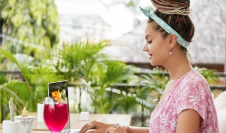 Florida freelancer tax strategy guide with side hustle tips